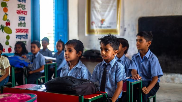 École inclusive — parcours autisme entre ULIS, IME et AVS
